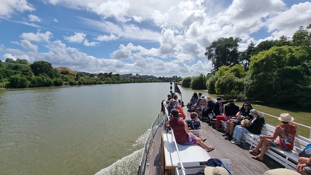 Whanganui River & Paddle Steamer Waimarie