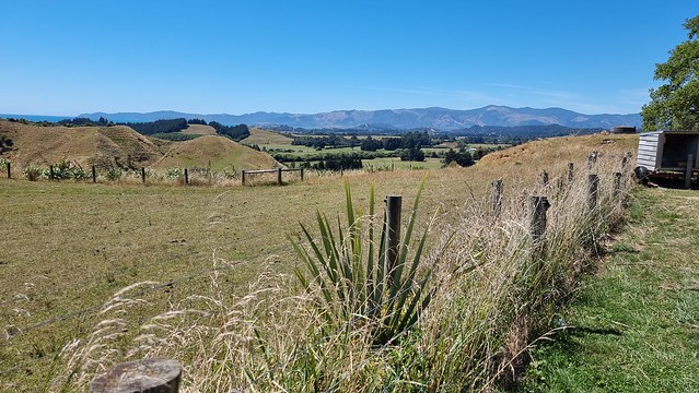 Puramāhoi towards Abel Tasman National Park