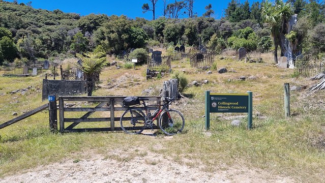 Collingwood Cemetery