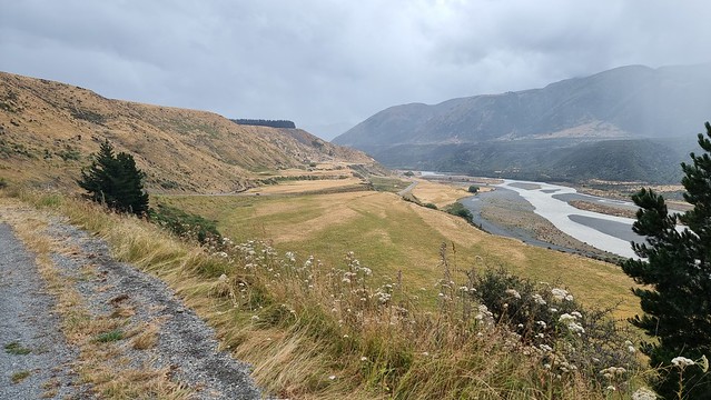 Island Hills and Hope River