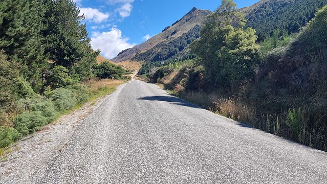 Moke Lake Rd climb
