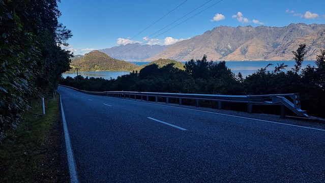 Queenstown-Glenorchy Road