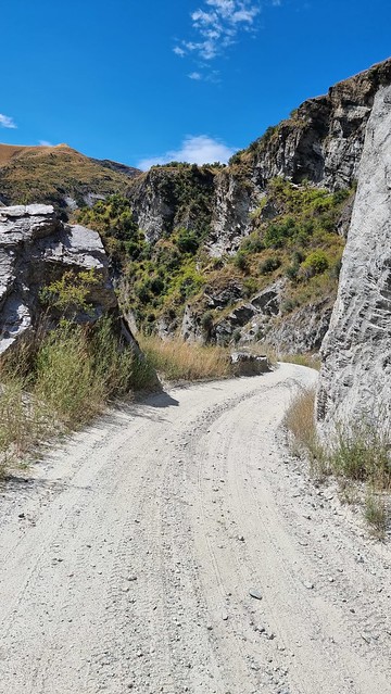 Skippers Canyon Road