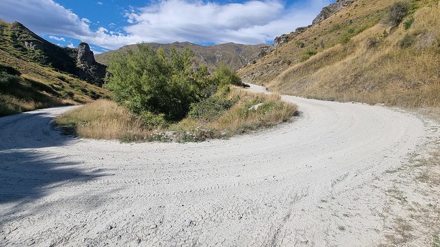 Skippers Canyon Road