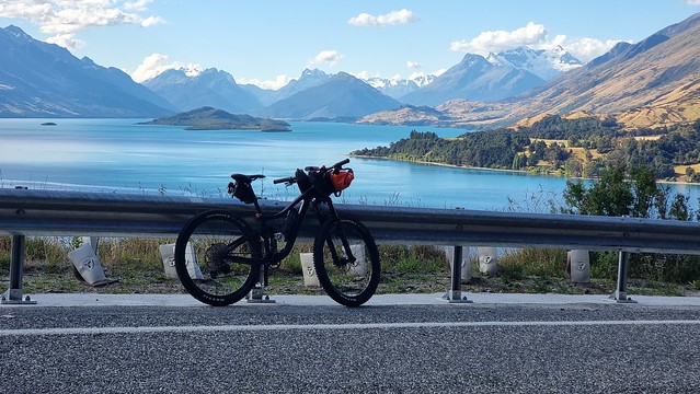 Towards Glenorchy & Paradise