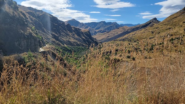 Skippers Canyon Road