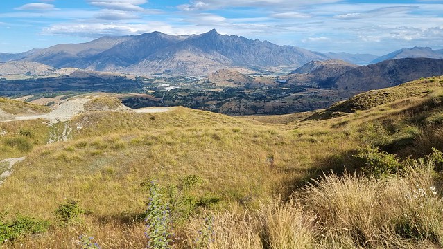 Evening shadows over Dalefield & The Remarkables