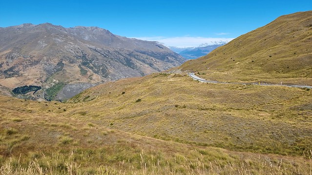 Crown Range Road to Queenstown