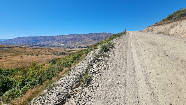 Riding to the sky | Cardrona Skifield Road