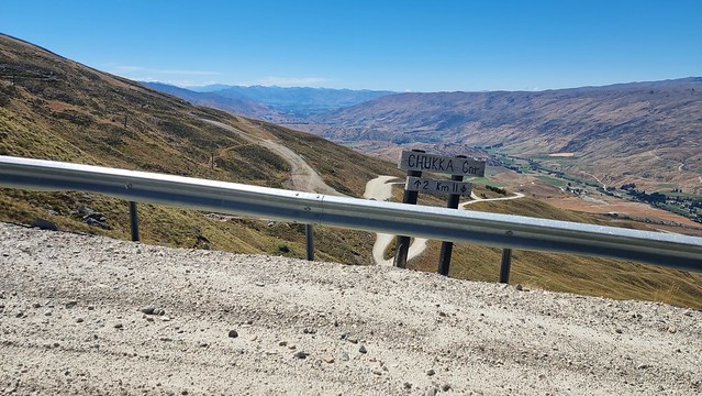 Chukka Corner 2km to go | Cardrona Skifield Road