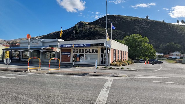 Highlands Pharmacy and Bike Hire