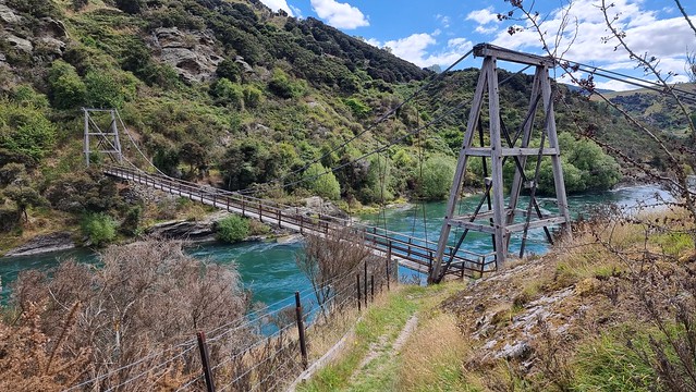 Horseshoe Bend Bridge | Clutha Gold Trail