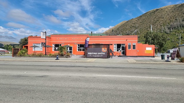 Waitaki Hotel