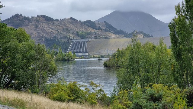 Benmore Dam morning