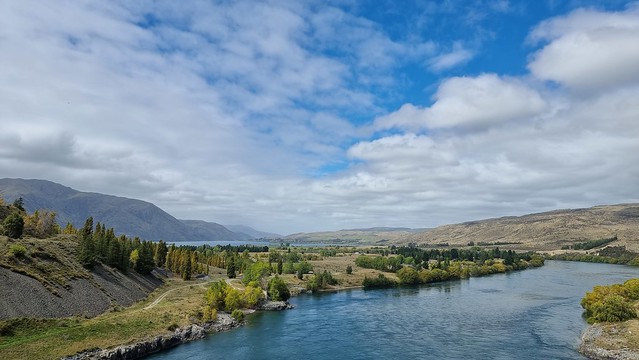 Aviemore Dam, towards Lake Waitaki