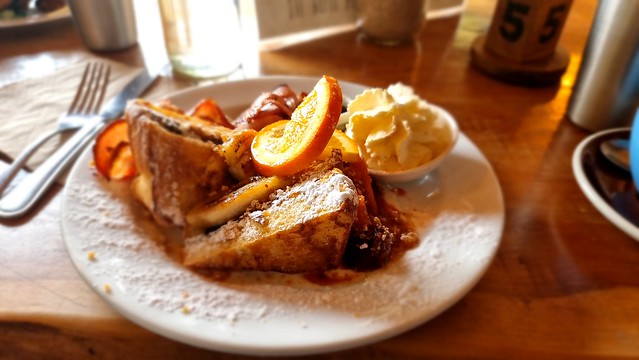 Sign of the Kiwi French Toast worth the drive!