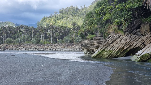 Punakaiki Beach