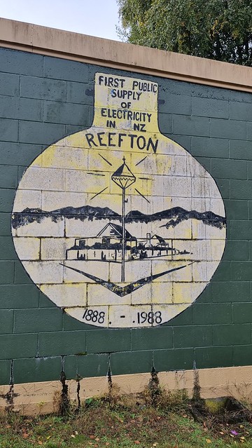 Reefton Light