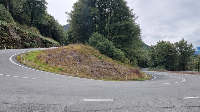 Rahu Saddle, towards Springs Junction SH7