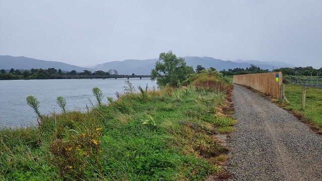 Trail and Ukraine support!