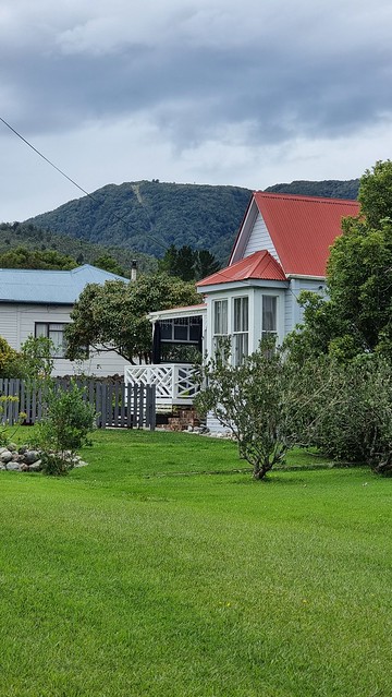 Waimangaroa towards Denniston