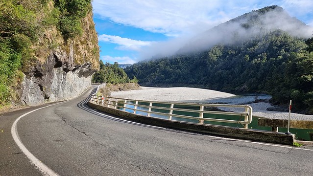 Hawks Crag, Buller Gorge