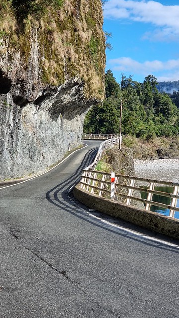 Hawks Crag, Buller Gorge
