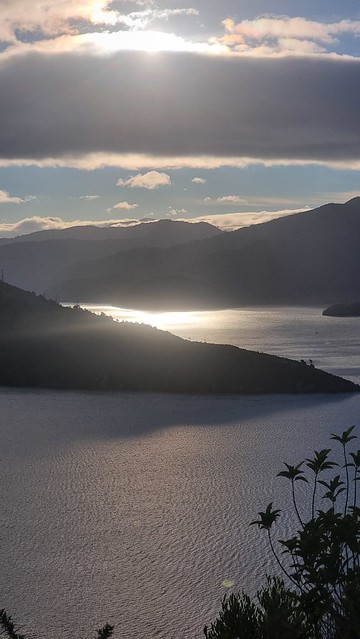 Waikawa Point sunset, Picton