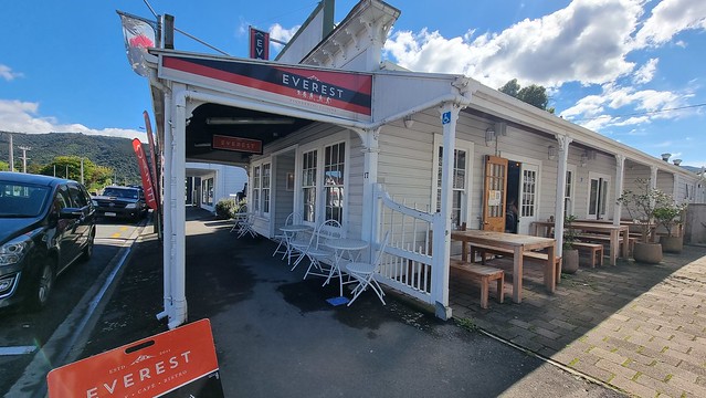 Remutaka Cycle Trail | Everest Café | Featherston