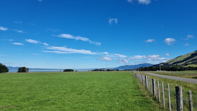 Remutaka Cycle Trail Lake Wairarapa