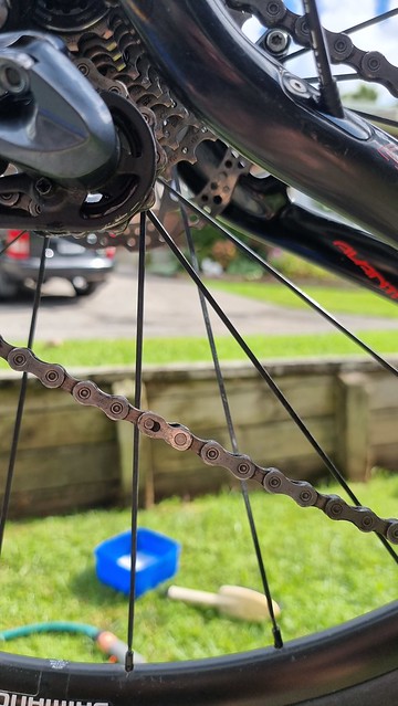Giro Chain break link orientation