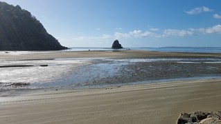 Waiwera Beach