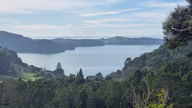Whatipu Rd looking back to Huia