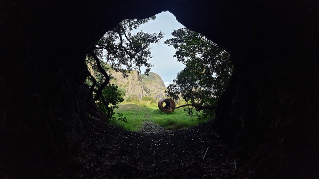 Tunnel Point, Whatipu