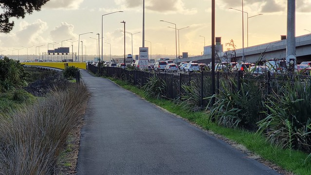 SH16 North Western Cycleway