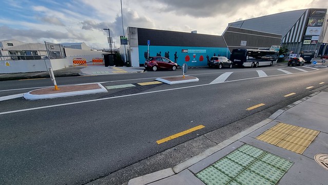 Veronica Street Crossing? | Avondale - New Lynn Path