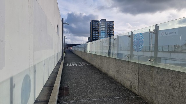 New Lynn Station bypass | Avondale - New Lynn Path
