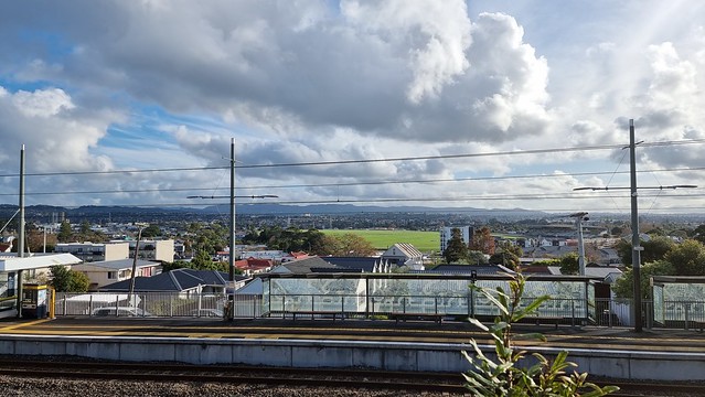 Avondale Station View | Avondale - New Lynn Path