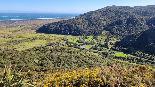 Whatipu | Ōmanawanui Track Whatipu