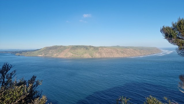 Āwhitu (from Whatipu)