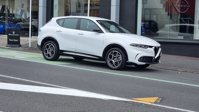 Alfa Romeo Tonale (hybrid)