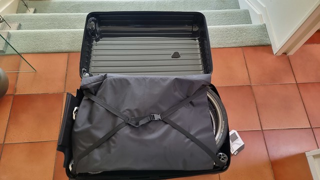 Tern Airporter Slim and Tern BYB P8 Bike