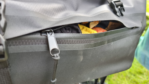 Direct Access Pocket