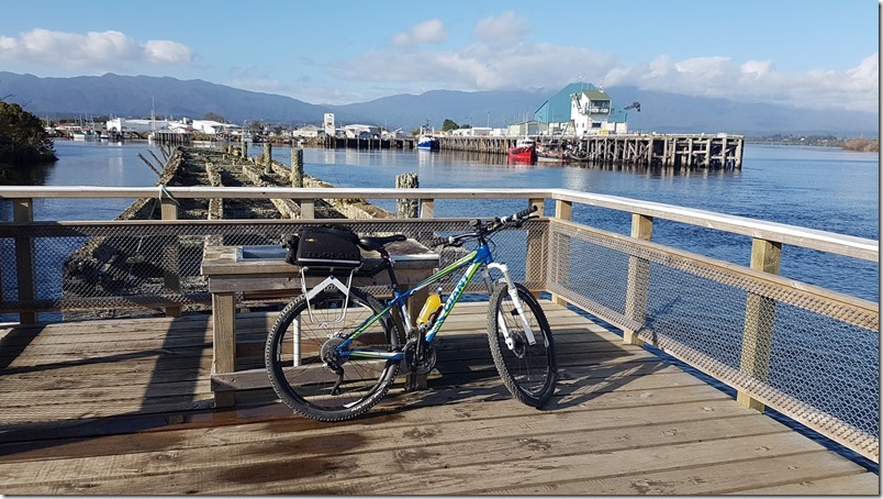 Kawatiri River Trail