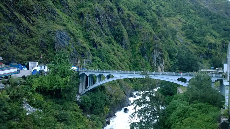 Friendship Bridge, Nepal (left), Tibet (right)