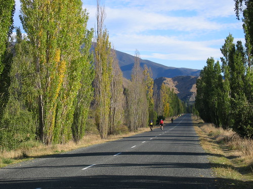 On the road to Benmore Dam
