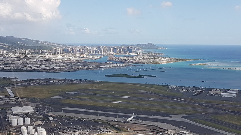 Towards Honolulu, Waikiki & Diamond Head