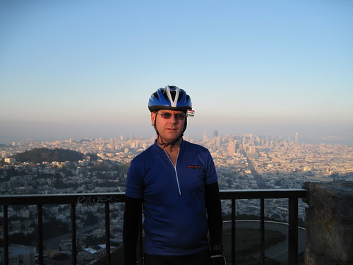 Robin on Twin Peaks, San Francisco