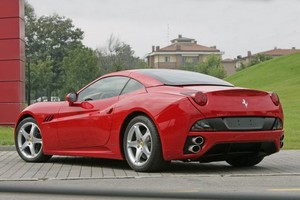 Ferrari-california-rear
