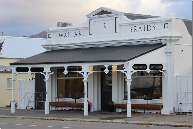 Waitaki Braids, Kurow